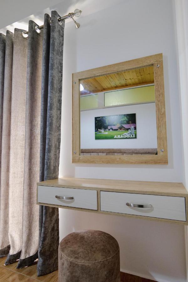 Osmani Rooms Sarande Sarandë Exterior foto