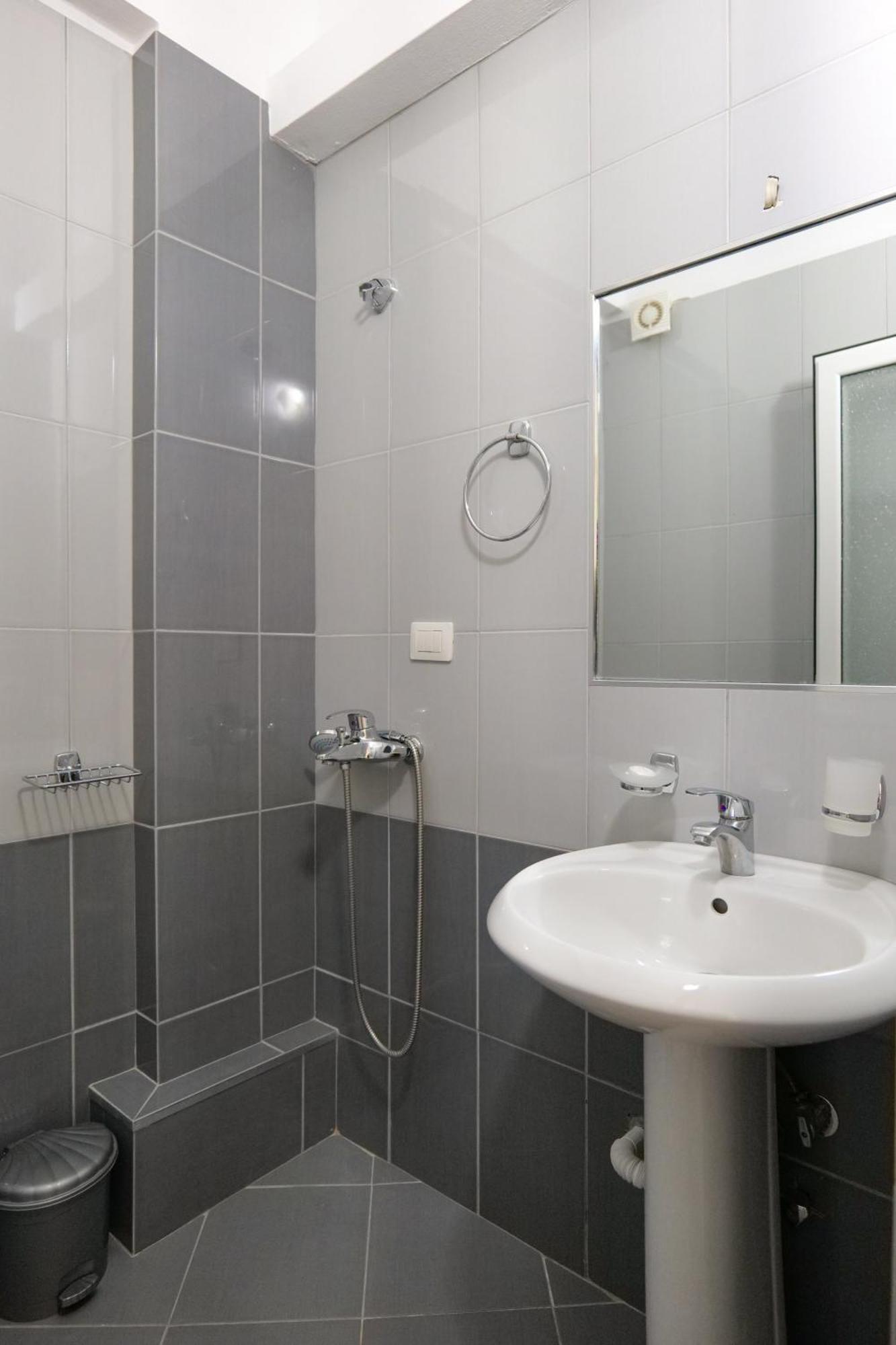 Osmani Rooms Sarande Sarandë Exterior foto